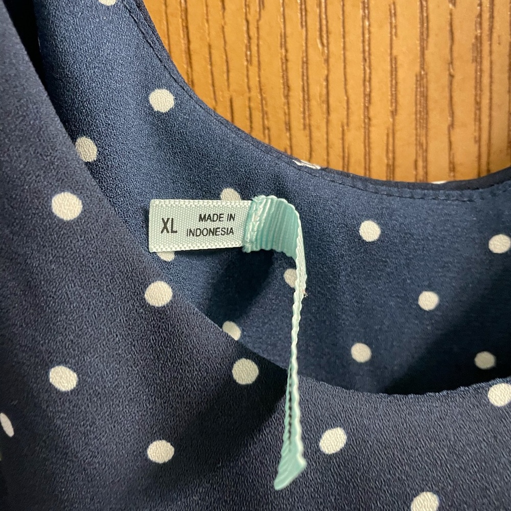 Maurices Navy with white polka dot tank size XL - Picture 3 of 5